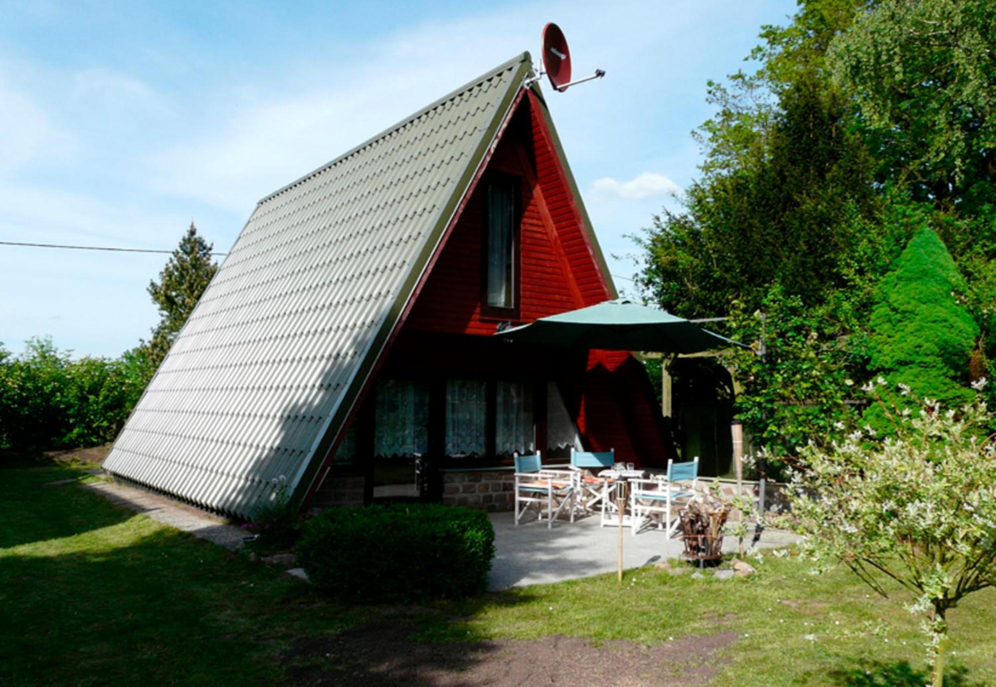 Ferienhaus Am See Perlin Exterior photo